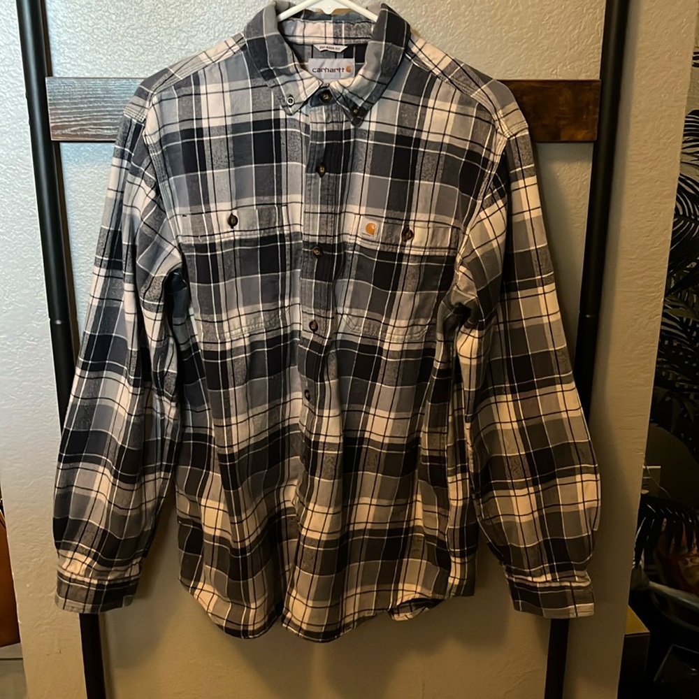 Carhartt Men's Blue plaid button up long sleeve/ No rips, tears or stains.